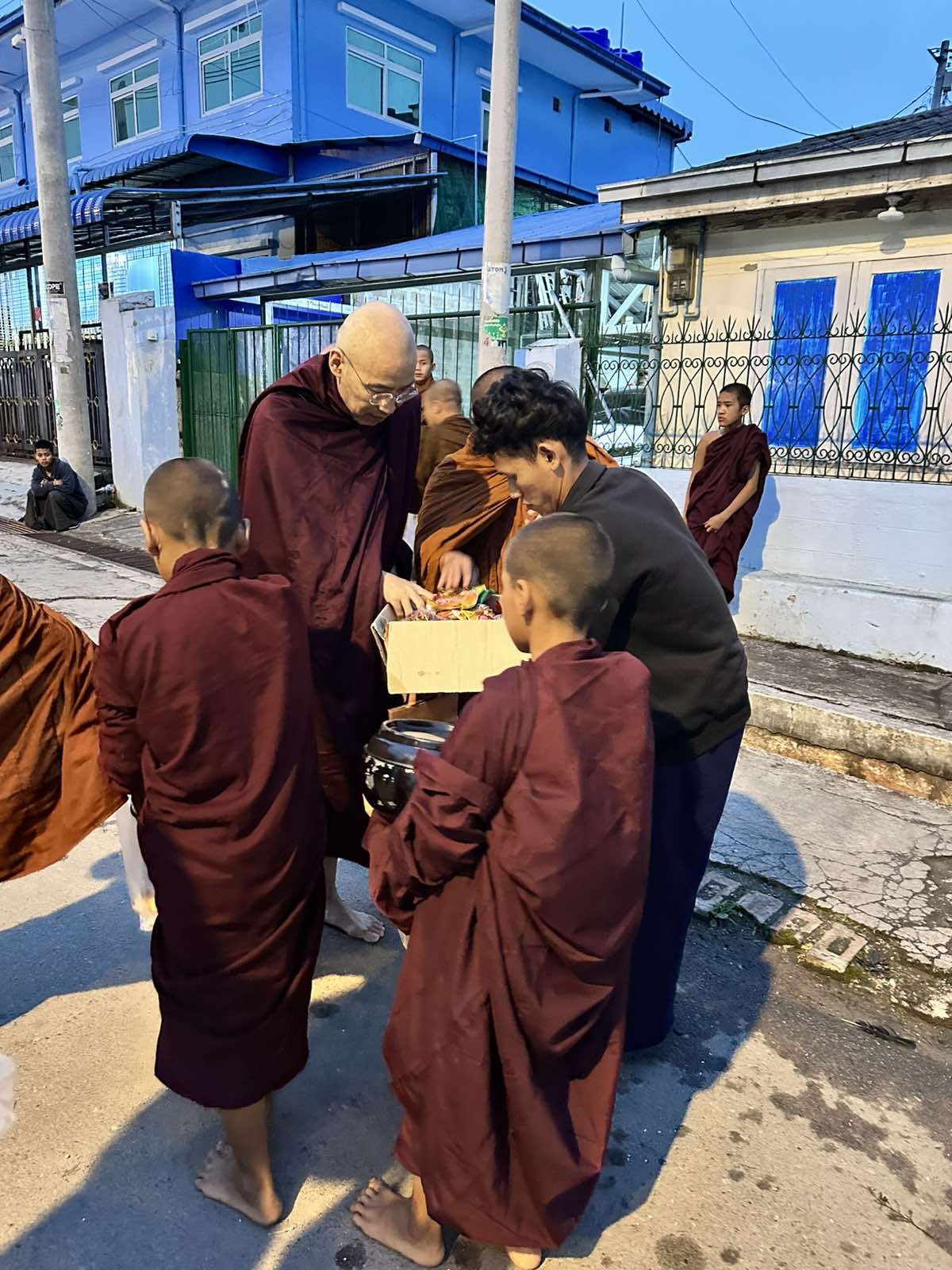 မိခင်စိတ်ဆိုတာ အကောင်းဆုံးပေးနိုင်အောင်ကြိုးစားတာ